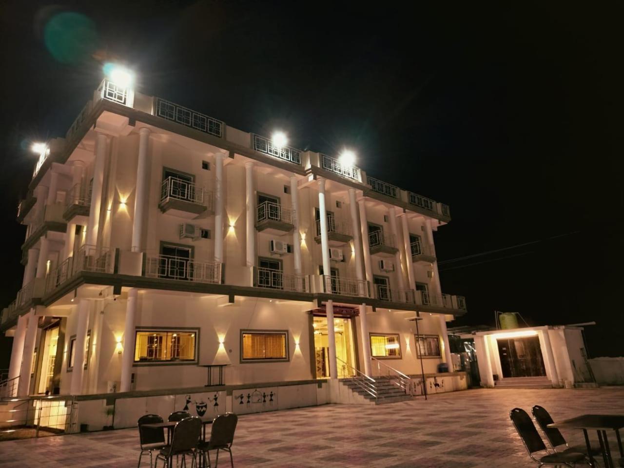 Mangalam Palace Seoni  Exterior photo